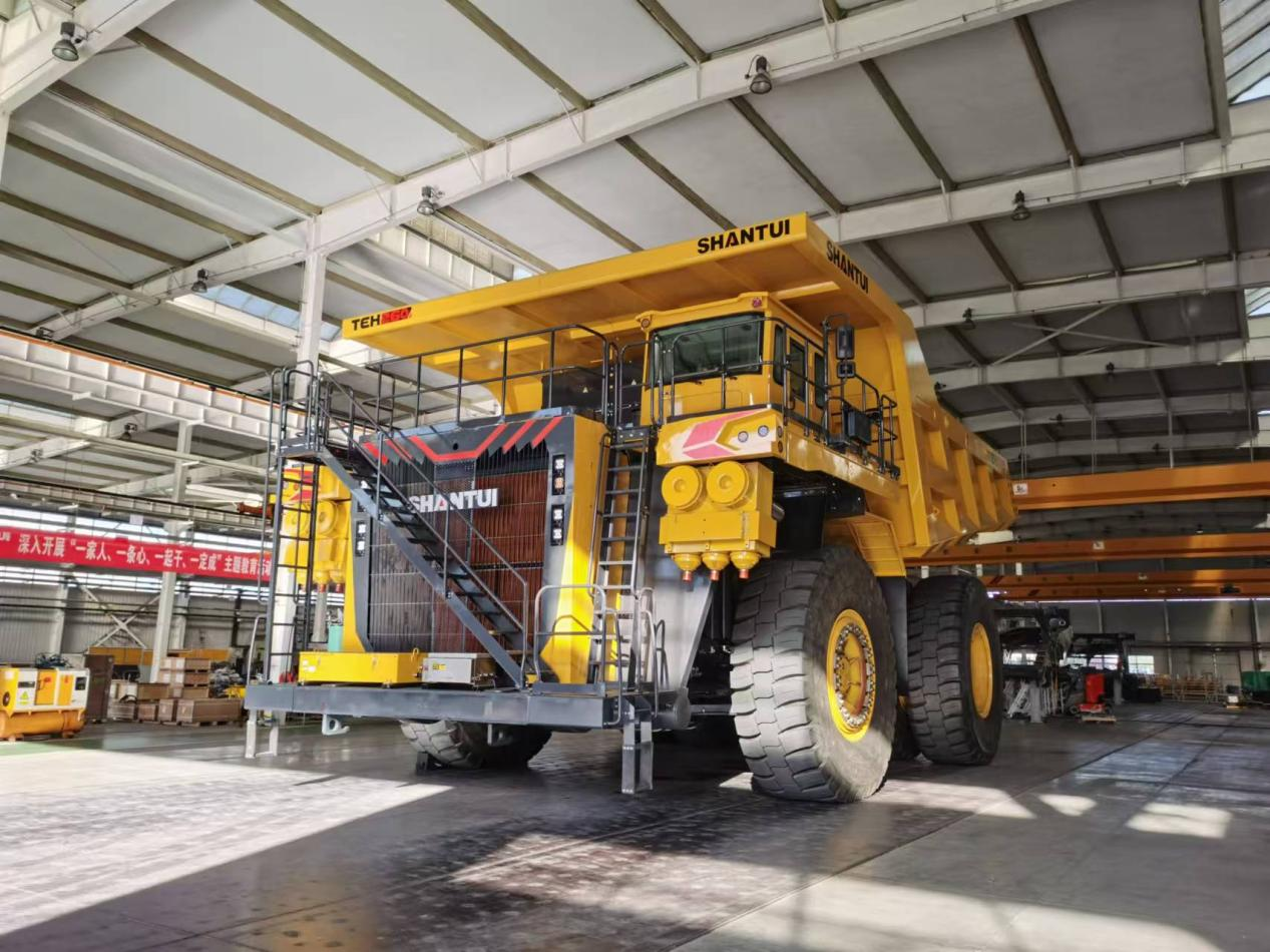 2024��11��28�������ݷǷ����ʽ�����̨�����λ����һ��װ��������